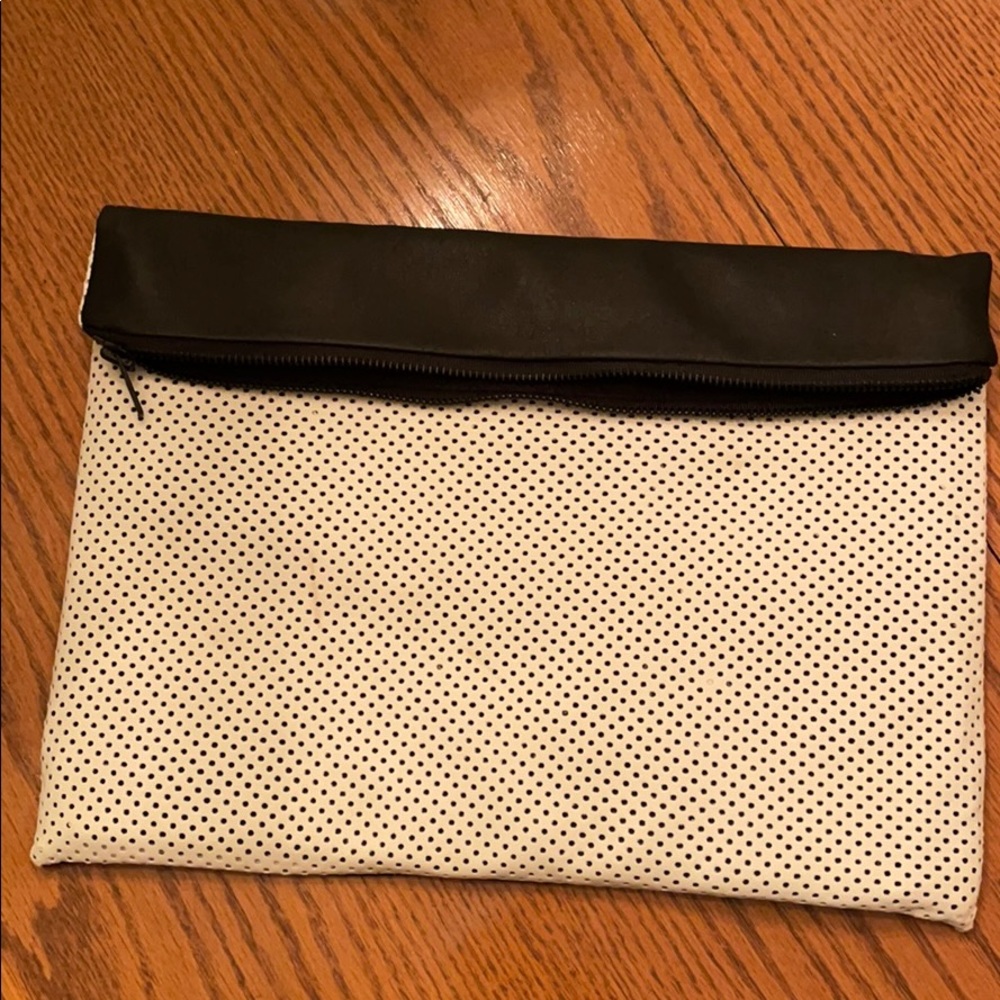 Bailey44 reversible clutch